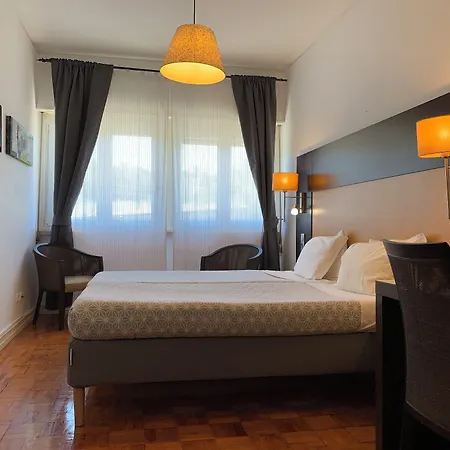 ゲストハウス Discovery Benfica リスボン