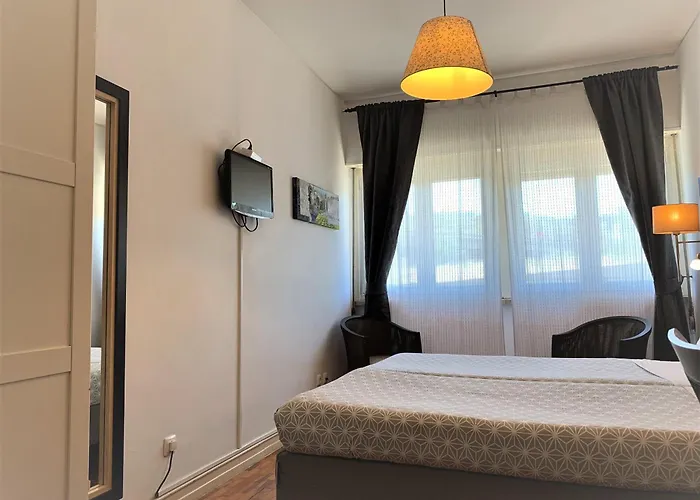 Discovery Benfica 3* リスボン