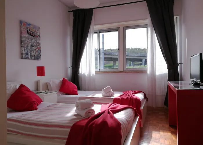 Discovery Benfica ゲストハウス 3*