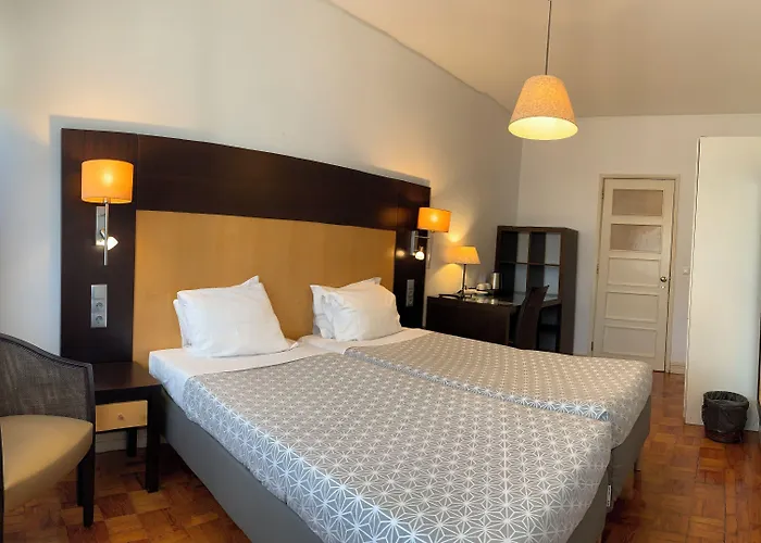 Discovery Benfica ゲストハウス 3*